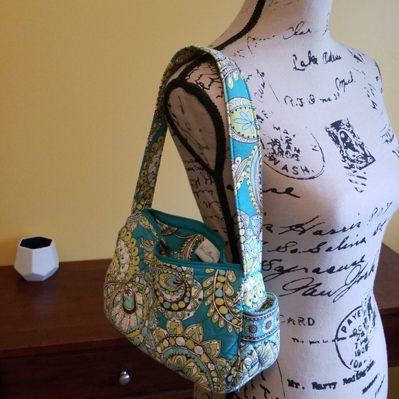 Vera Bradley Handbags - Vera Bradley Purse